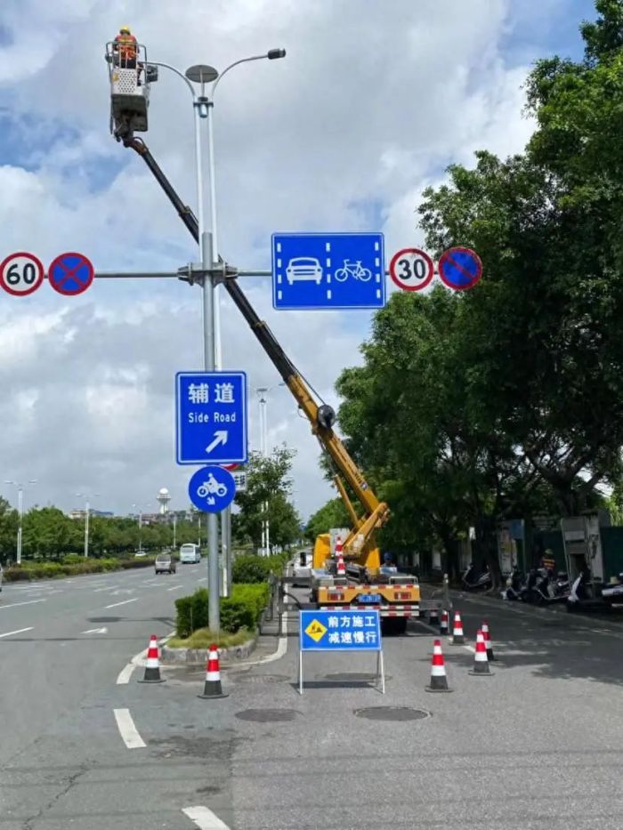9728太阳集团桂林城区195万|零零八|盏路灯换新！低碳还
