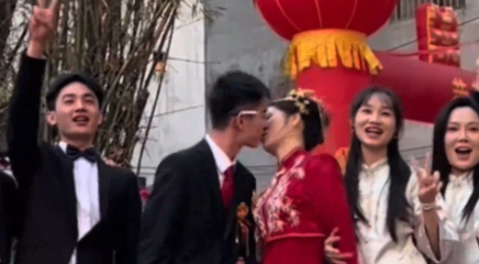 论整活广西人没输过！广西一新人结婚现场组织亲友打碟跳舞，网友：这氛围绝了！想嫁广西老表
