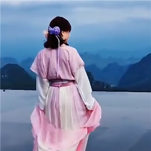 夏初尧山花烂漫