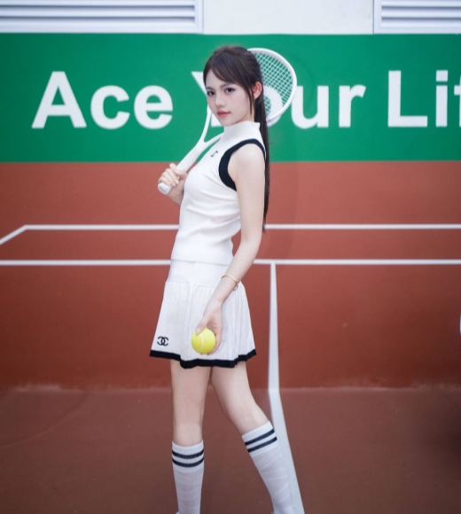盛夏风的🎾ACE球