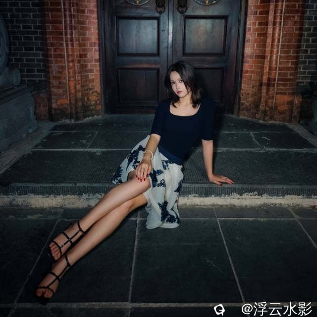 手机佬散步蹭拍