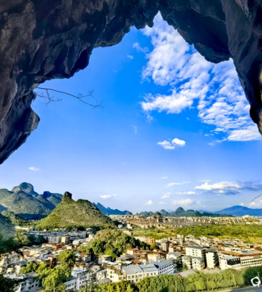登桂林枫木山榜岩洞观丽景