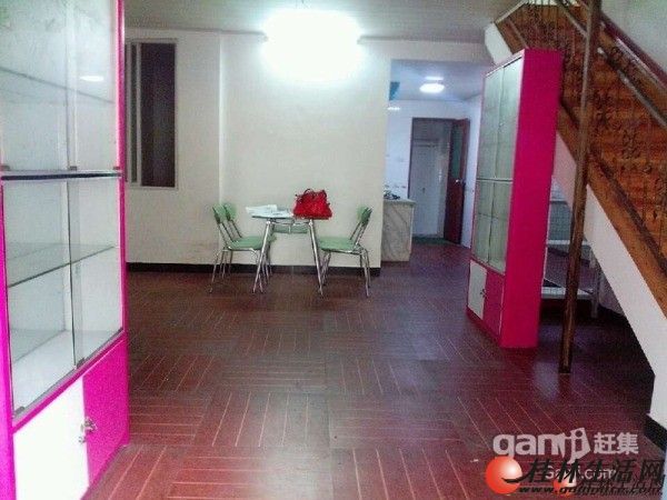 Q�˽����� �ߵ�С�� 80��ƽ�� ��װ��+˫��+�칫��ס����