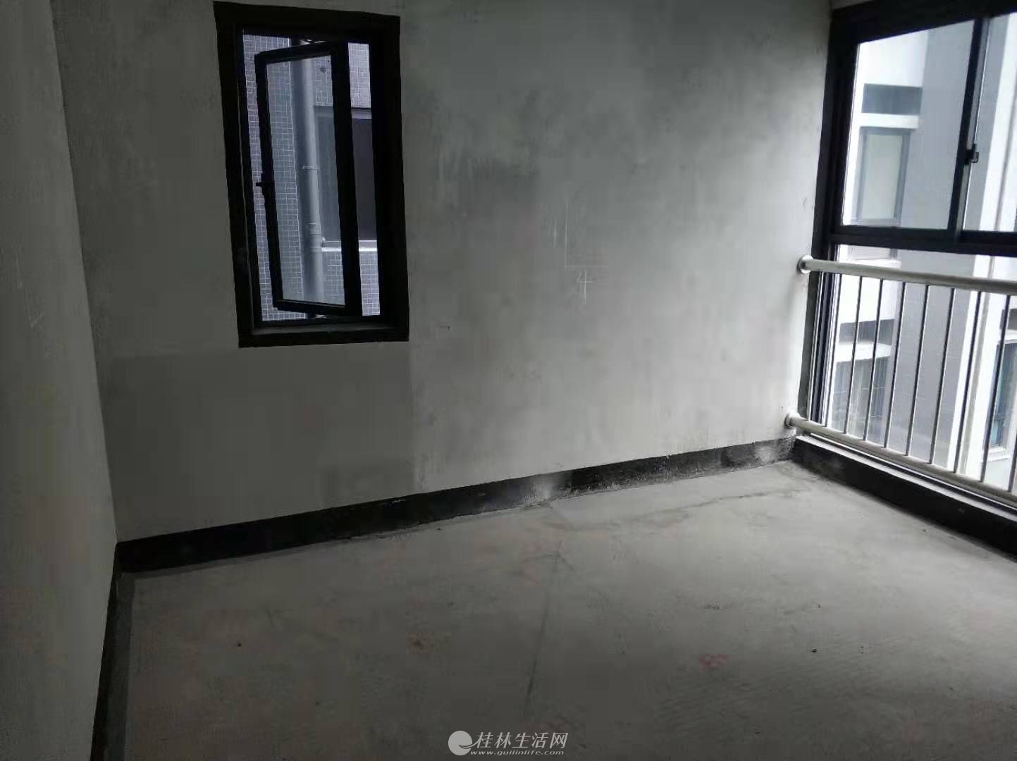 Ӣ��Сѧ ���㳡���� ���֮�� ����4������λ