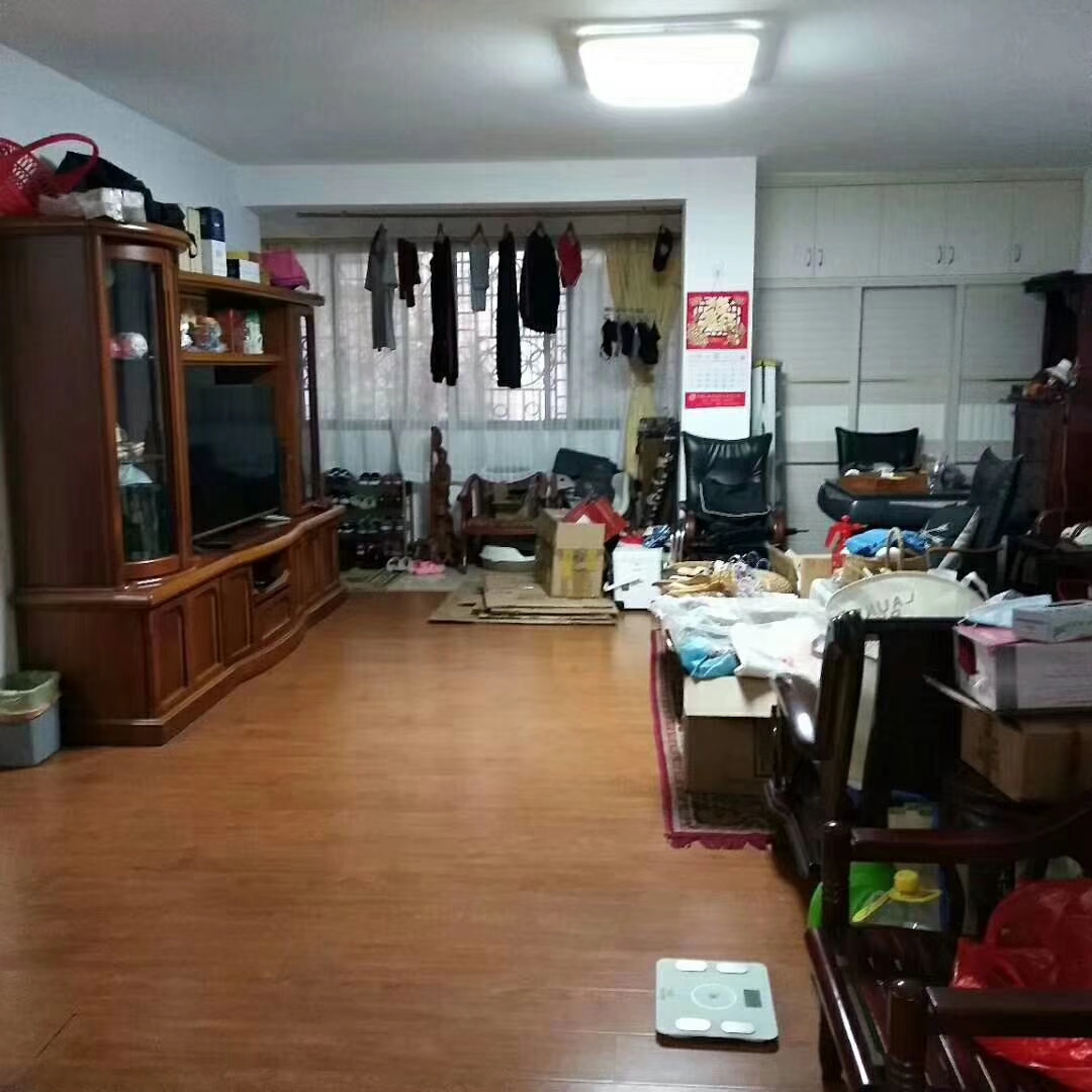 xq�ź�ѧ��������·3��2��2����װ�޴�¶̨142ƽ155����