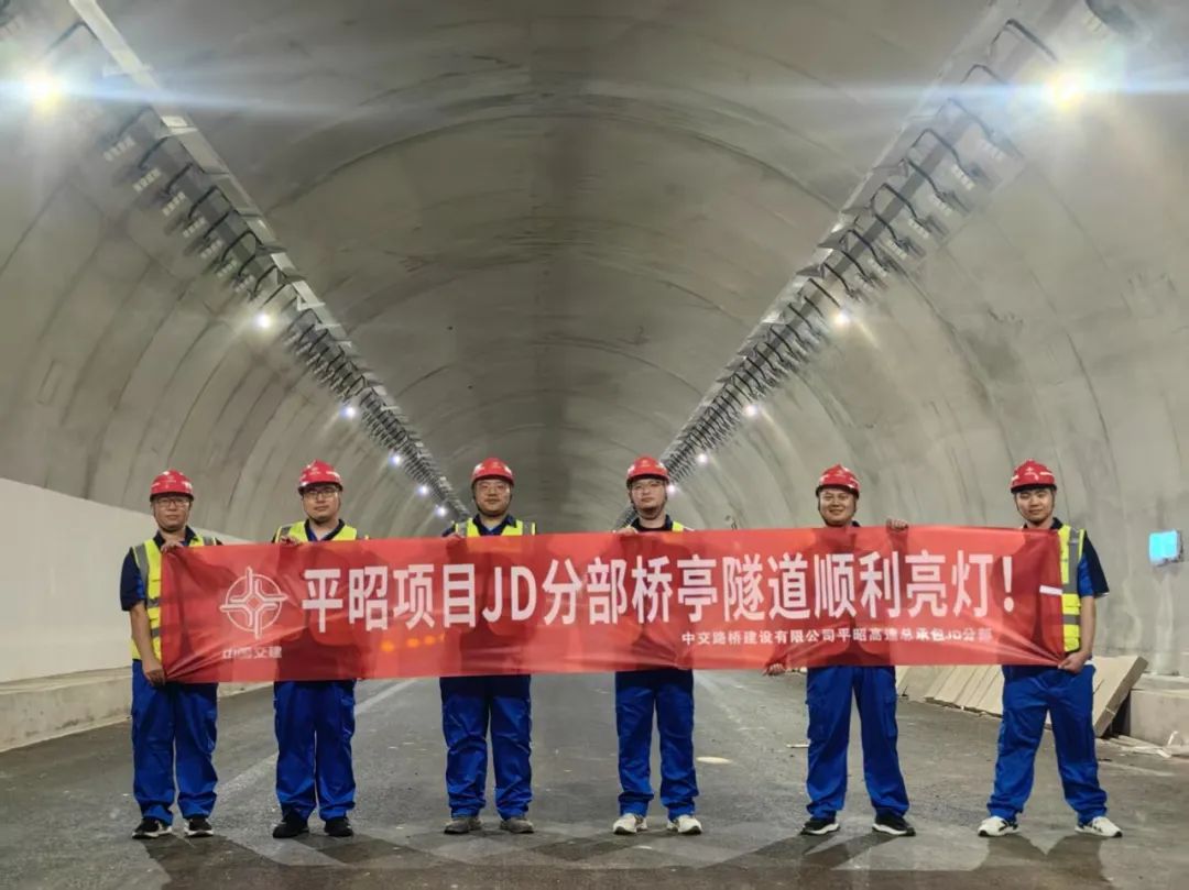 广西12条高速公路冲刺年内通车目标，途经桂林的有→
