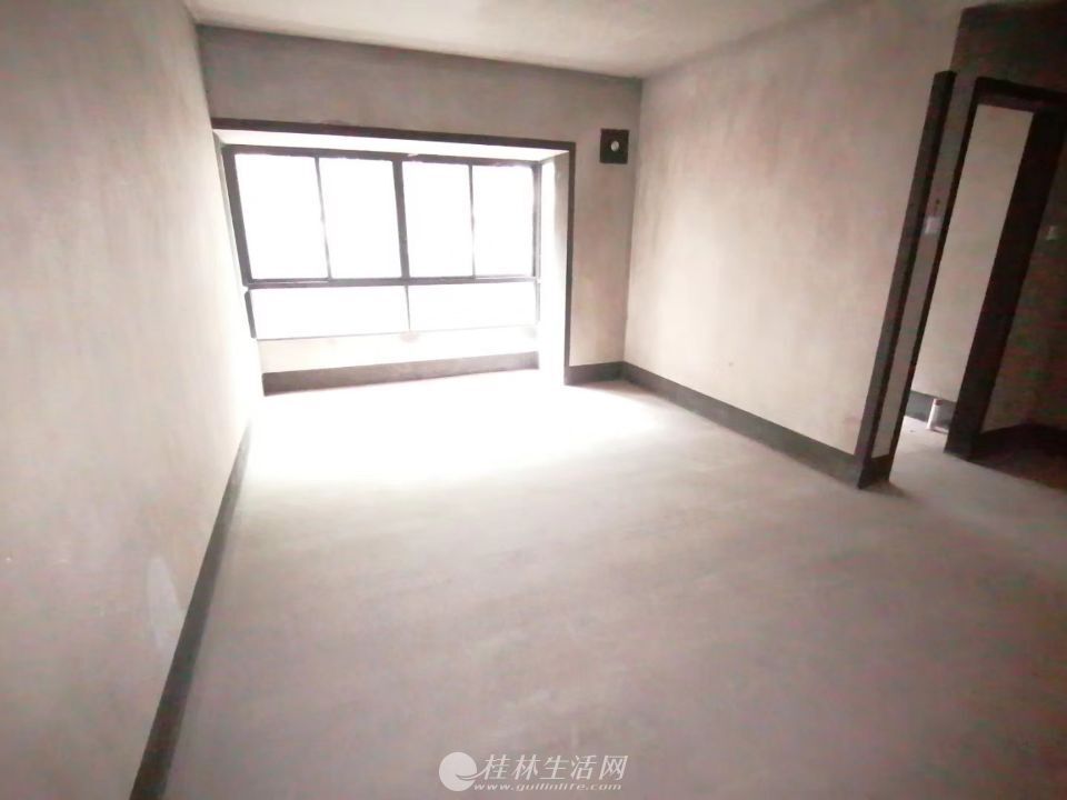 �������Ű��޼����������һ¥ ��һ�� ���������԰ �ķ� 138��