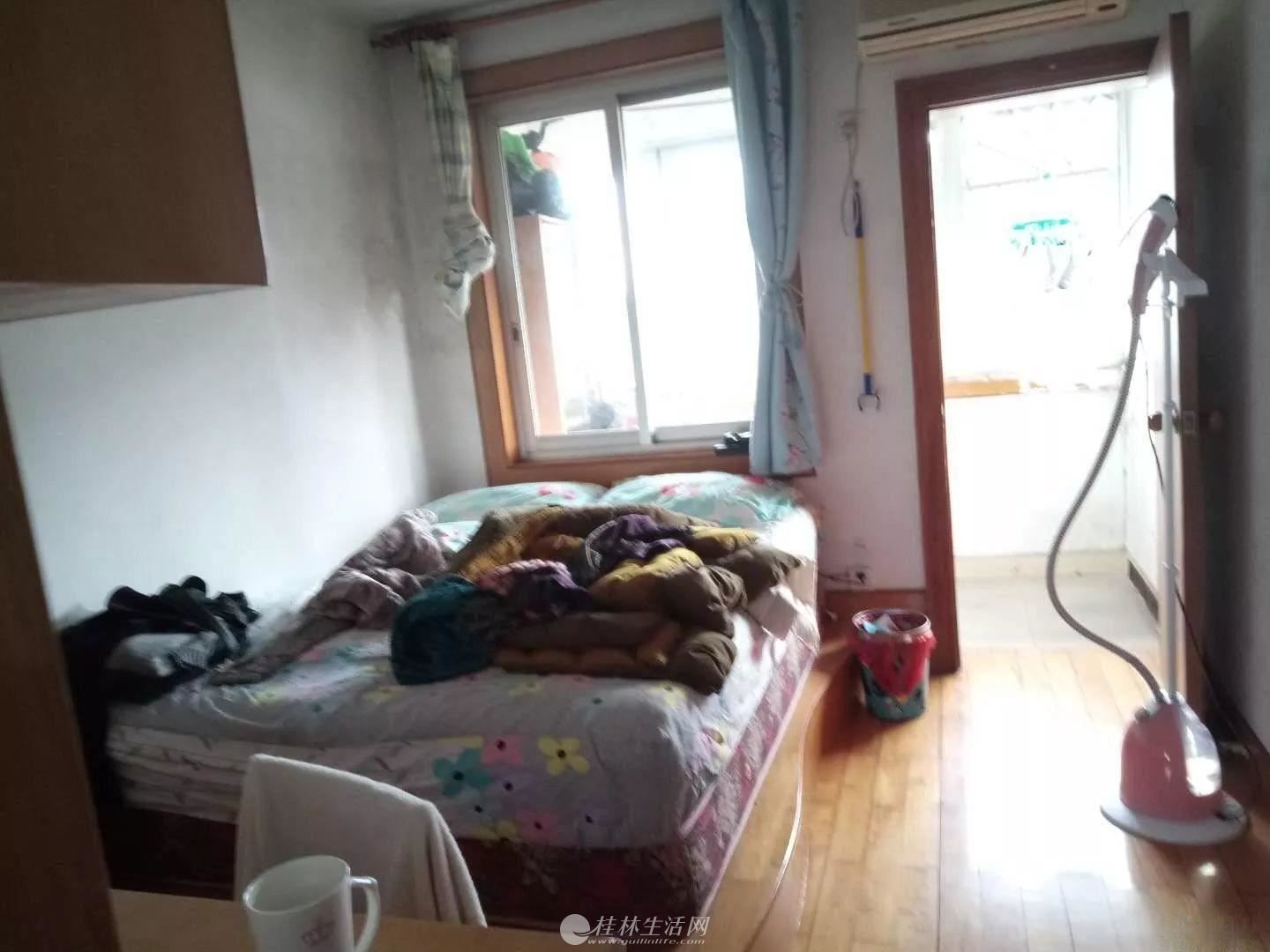 �ź�Сѧ ������ѧ �Ÿ���С�� 83ƽ2��2�� 66��