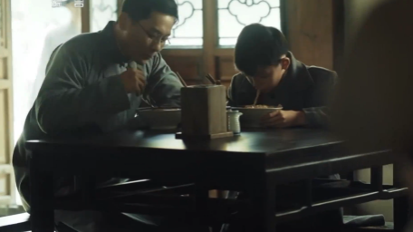 电视剧《阵地》持续热播！跟着“中共特工之王”李克农嗦碗桂林米粉