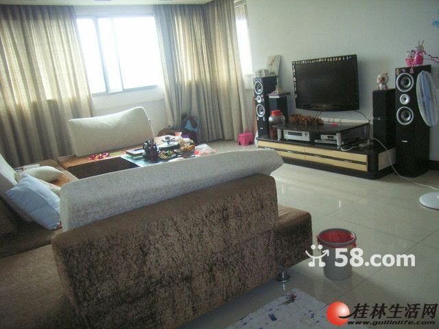 L����·��װ2��2����90ƽ�ף�2200�³�ֵ���⣬�����ס