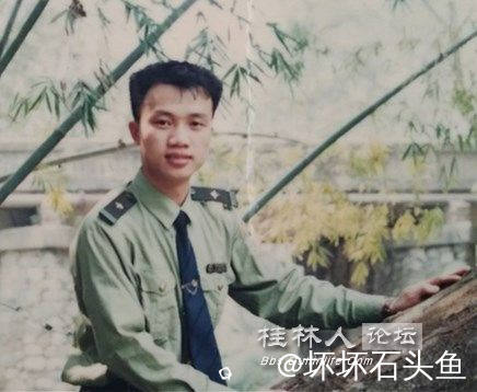 邓.jpg