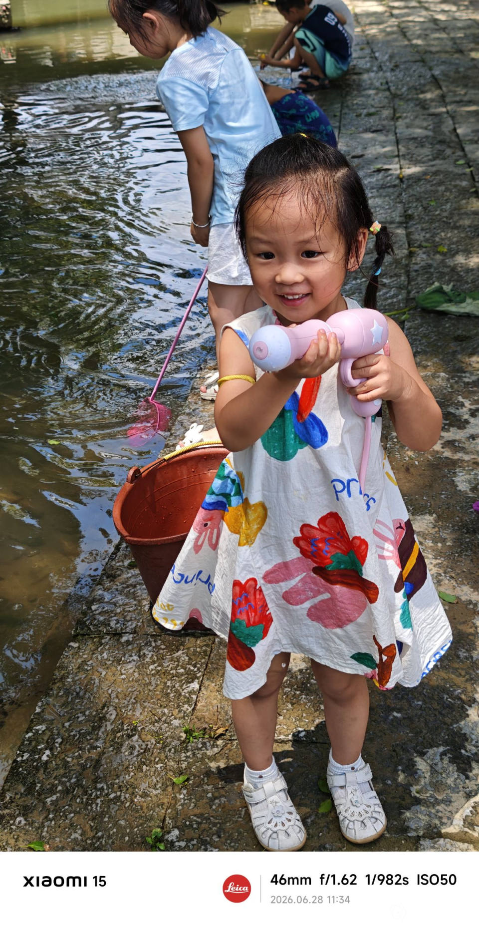 b6893c4f-864a-2b65-76bf-815e582fafb5.jpg