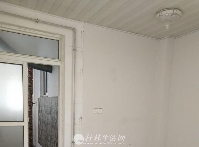���ű������Ŵ��õ�����¥����157ƽ121��