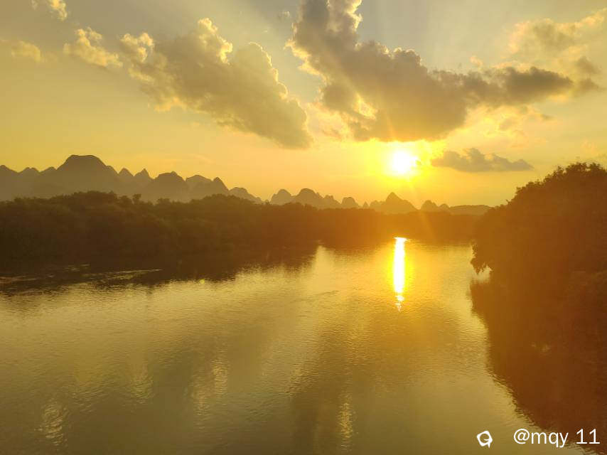 5c1093d2-2aa5-4108-5bf5-013685388fdc.jpg