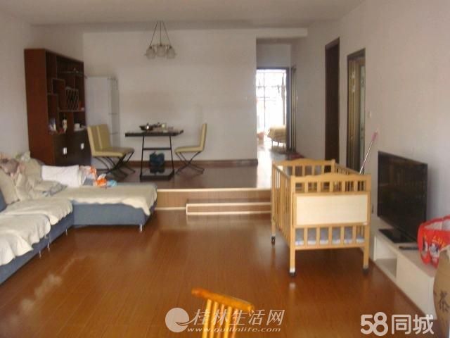 八里街锦绣前城小区 3室2厅2卫 110平米