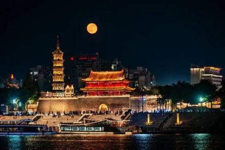 “超级月亮”，即将登场！