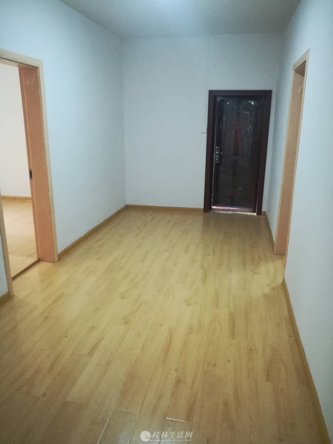 ����Сѧ����·��������ش�Ժ�ܸ�һ¥��96ƽ����68��*