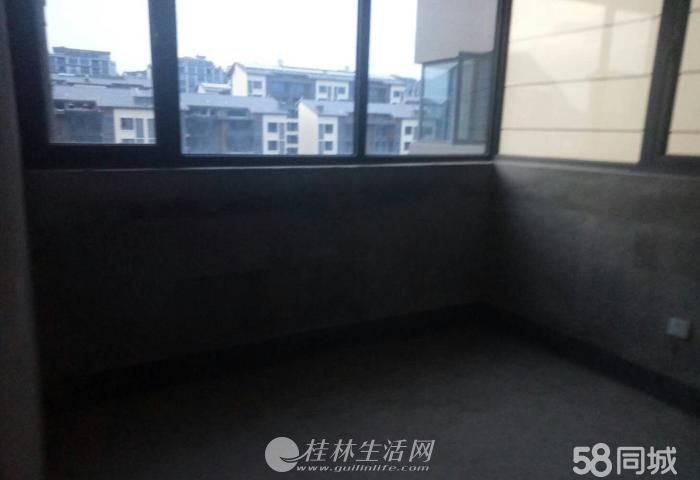 ѧ���������������������ݷ�����С���Ļƽ�¥��ƽ�λ��