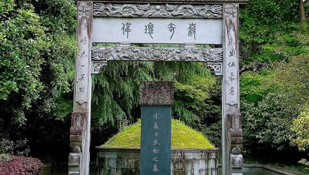 我感慨年轻就是好啊，两天几万步啥事没有