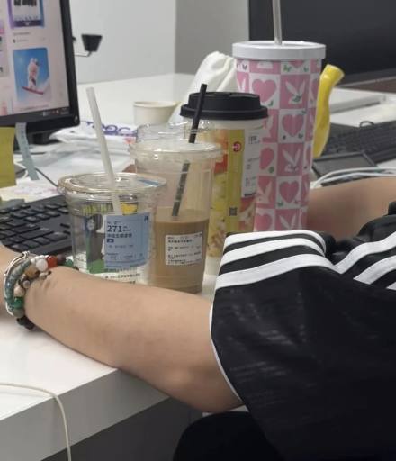 夏天最强“伤肝水”，不是酒而是它！千万别天天喝！