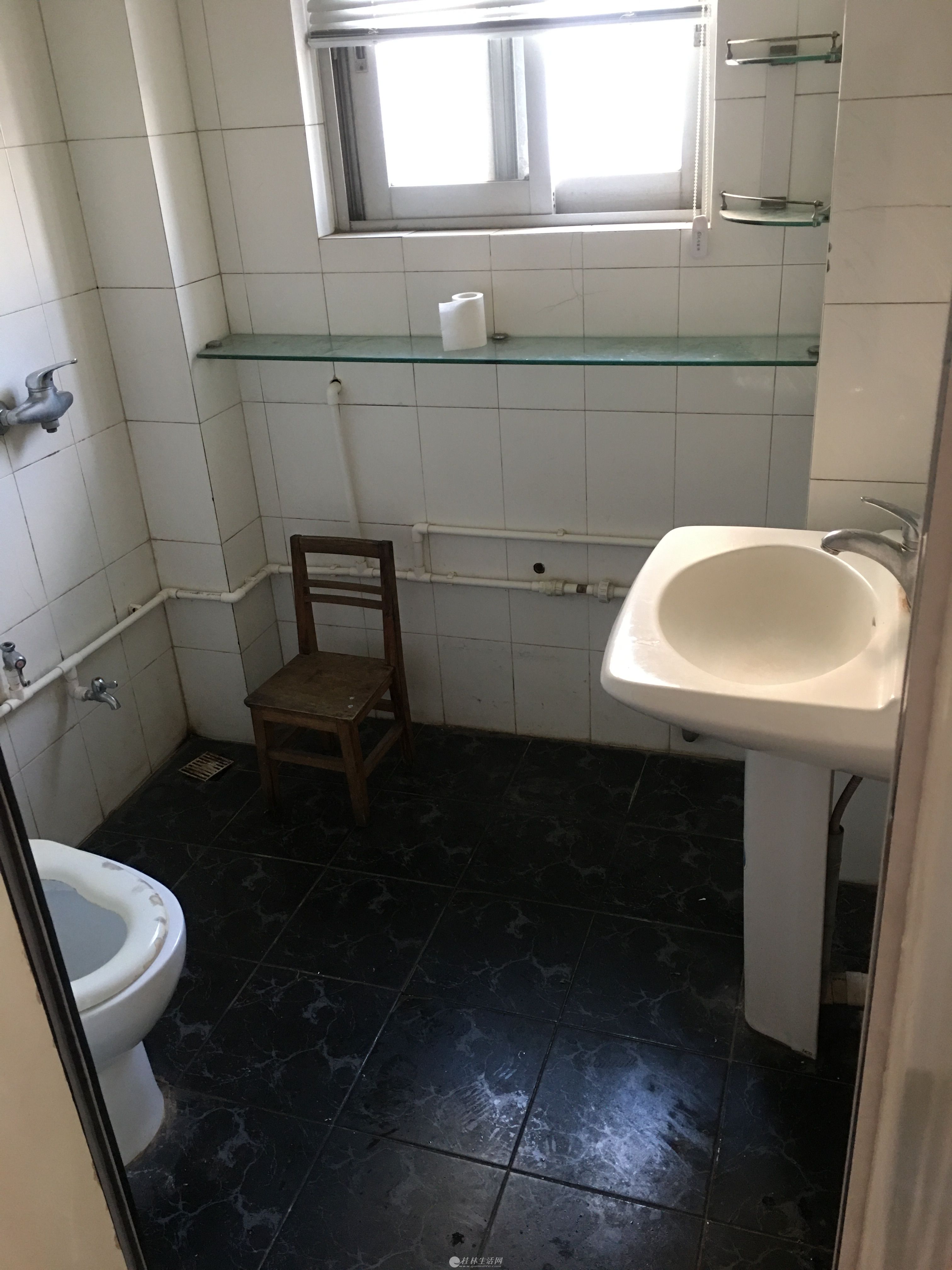 ��ɽ�����ۣ��ٻ���¥��������·4¥114ƽ86��2002�꽨��װ����ѧ��