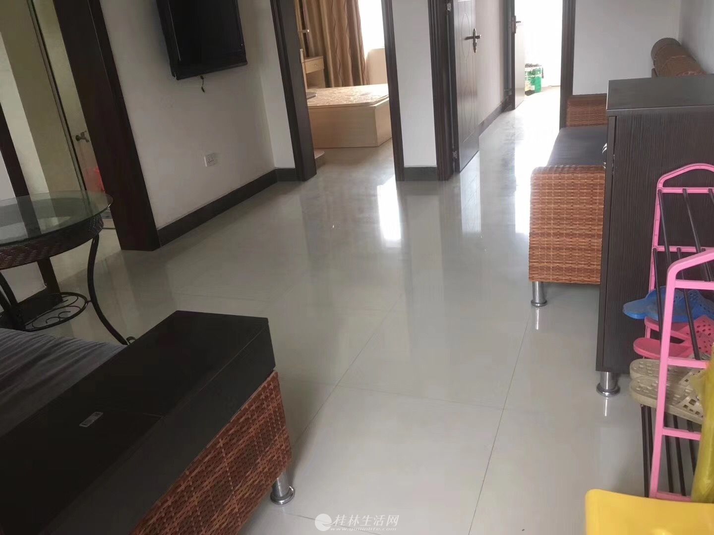 ����������·�ź�Сѧ��2��1�����ͷ���