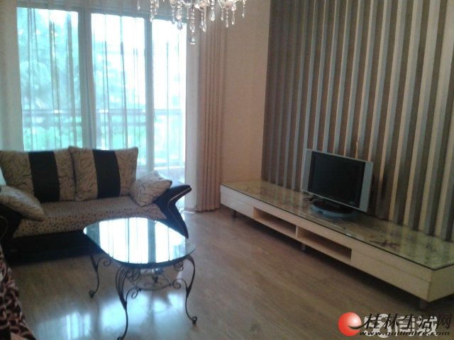  �����³� 3��2��2�� 141ƽ�� 98�� 5¥ һ������
