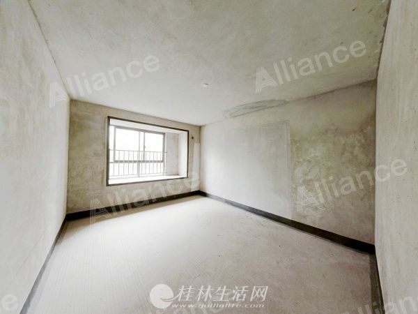 ��ɽ������������ �߶�С�� ������ˮ3��2��2�� 130ƽ112��