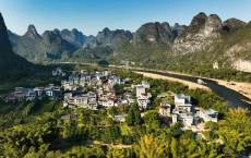 九马画山：壁上神骏奔腾不息 人间画卷喜迎马年