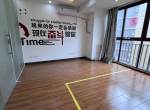 彰泰天街旁 临街  大开间 98平  办公专用