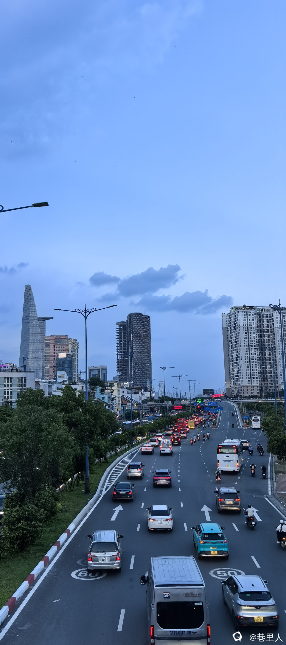 胡志明街景.jpg