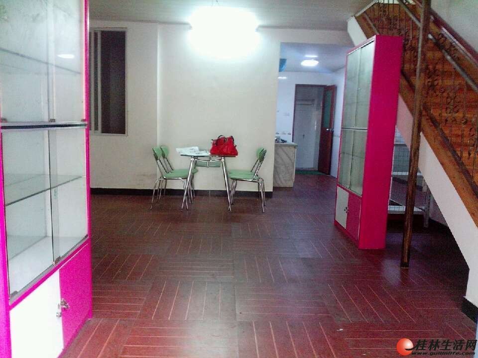 Q�˽����� �ߵ�С�� 80��ƽ�� ��װ��+˫��+�칫��ס����