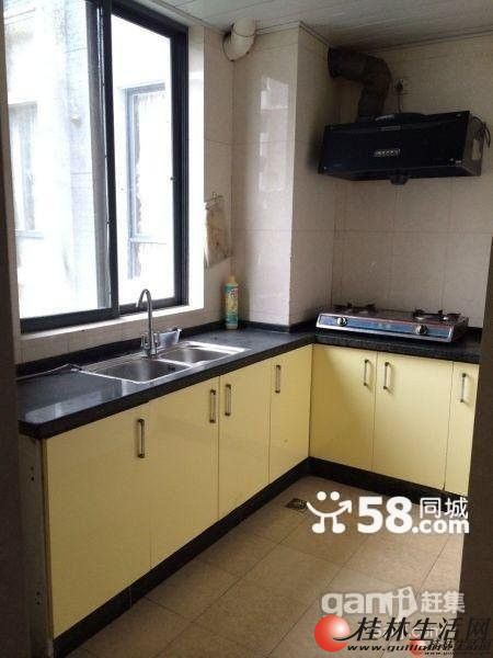 Y���˽��ϳǡ� ��װ3��2�� ��Կ�׿������� ��ͼ��ʾ 2100ÿ��