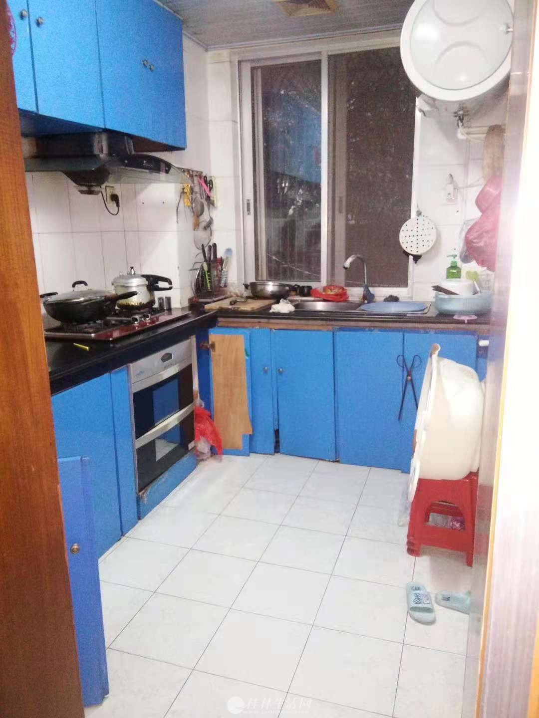 A.����һ¥�����㳡�ֶ����߷Ｏ��԰����������������̨65��