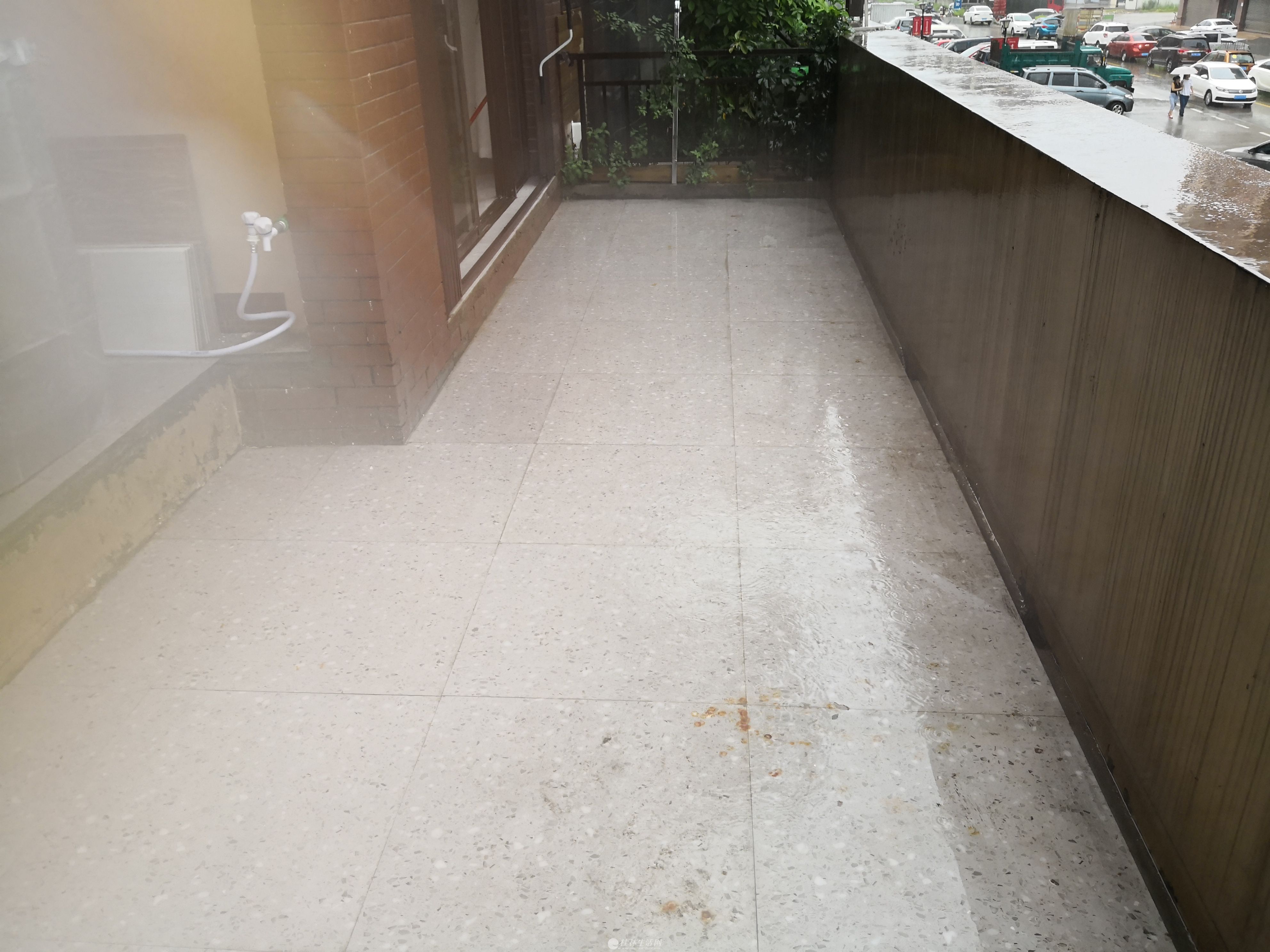 ��װ�ޣ������ס���״γ��⣬��15ƽ������ƽ̨ʹ�á�ѧ������