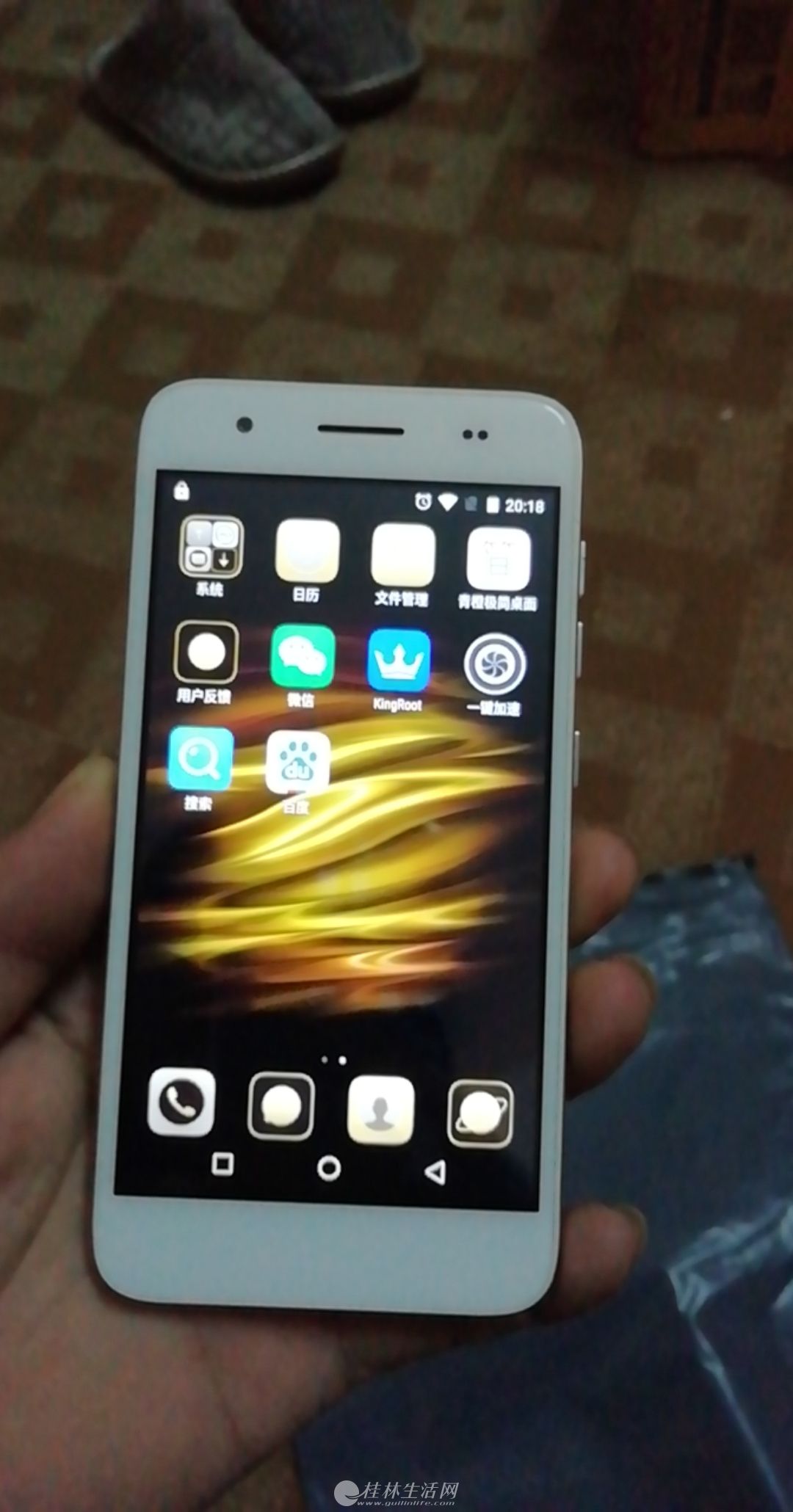���۵ͼ۴�������4G˫��˫���ֻ�