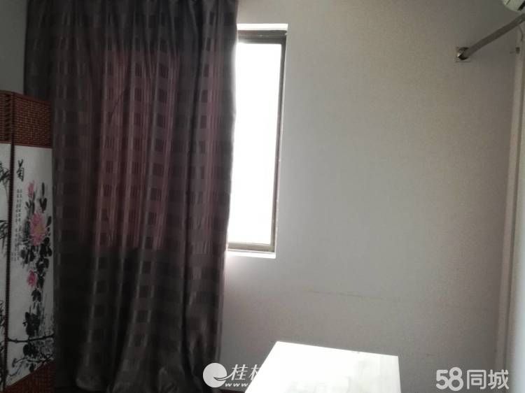 ���Ƕ���· �㾰���� 4��2��2�� 168ƽ��  3000Ԫ �ҵ���ȫ