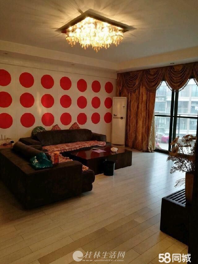 兴进中央尊馆 3室2厅2卫