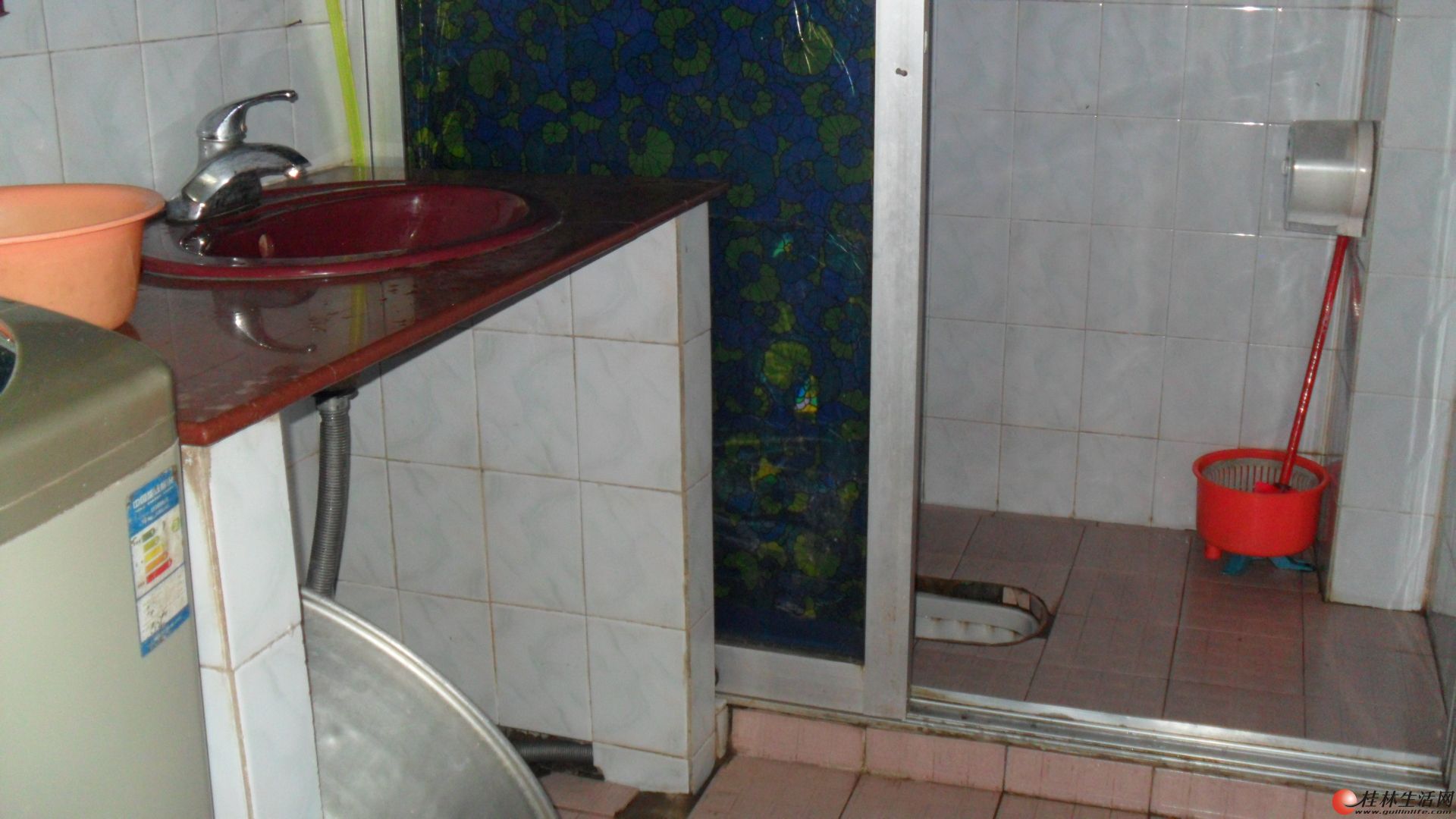  M ������ ����· 2��1��2200Ԫ/�� ��ͨ���� ѧ���� ��ȫ����