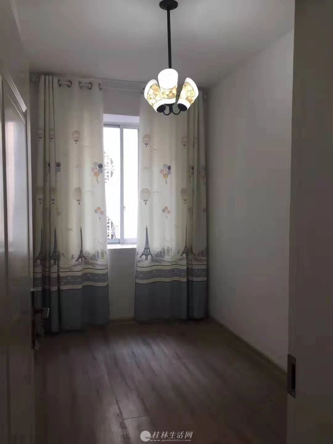 ��Զ����������С��2¥�����������ͷ�����װ���ϱ�ͨ������ҵ