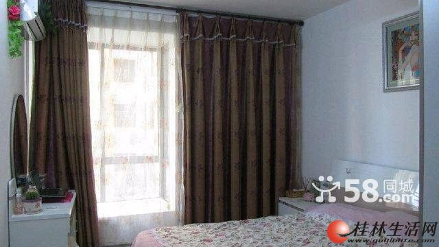 Y����̩�����¶��� ��װ2��2����˽������ȫ 2000ÿ�³�ֵ��ס
