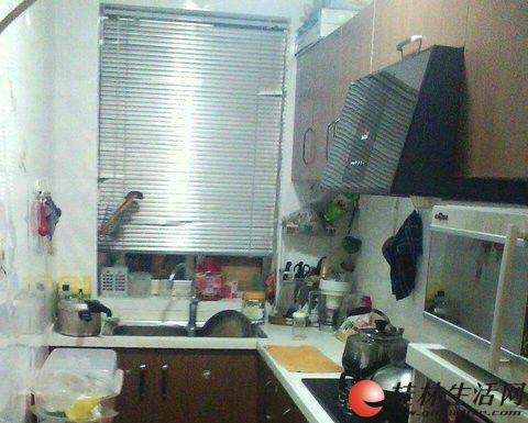 �ֶ����Ե�������2��2��81�O5¥��װ52��