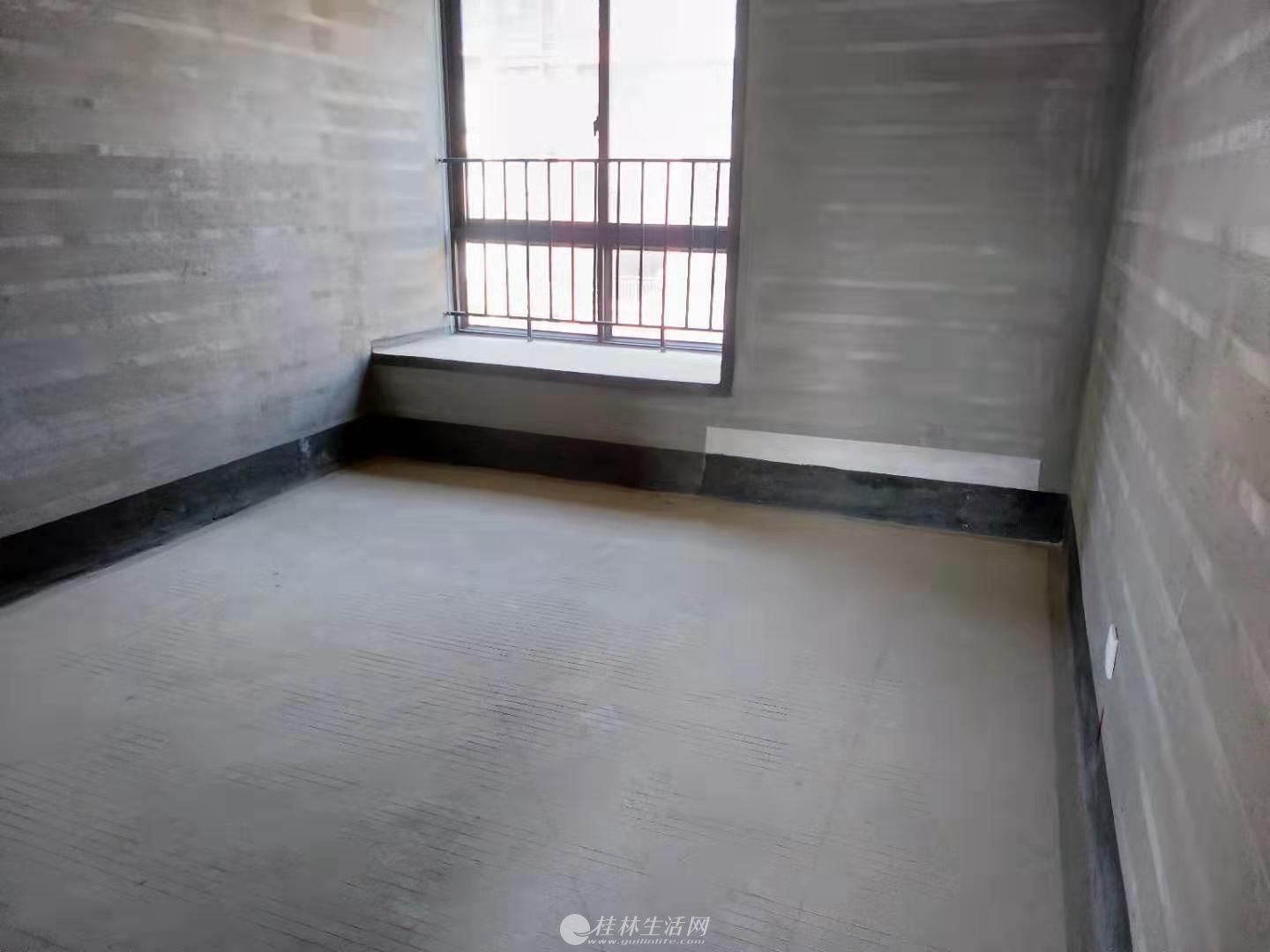 ������ź���У ��̩�廪԰ ����¥ ����4�� �����뻧