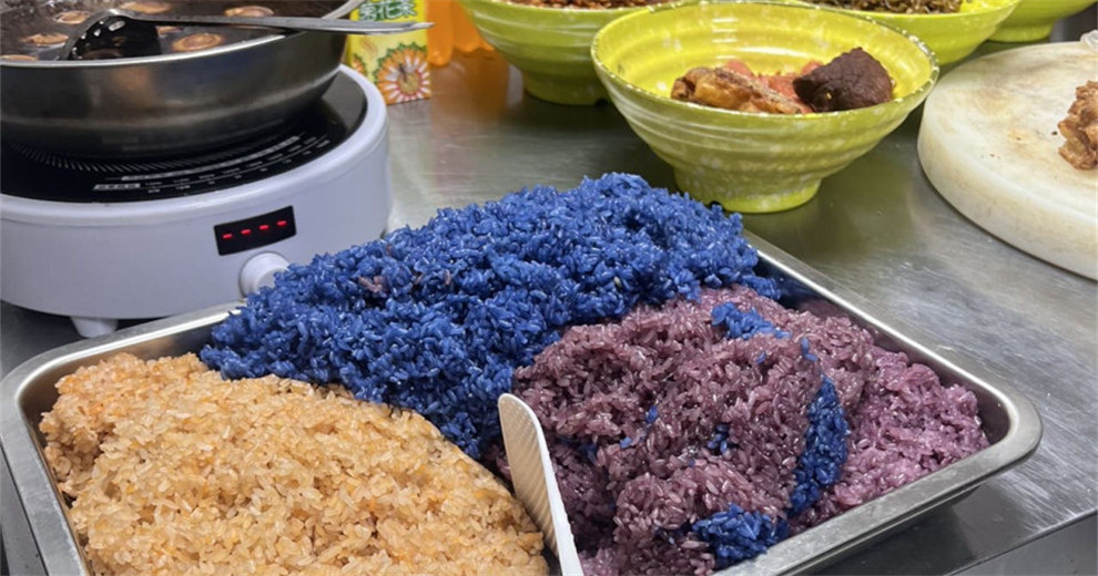 三月三仪式感，筒鼓汤大肉馄饨泡五色糯米饭