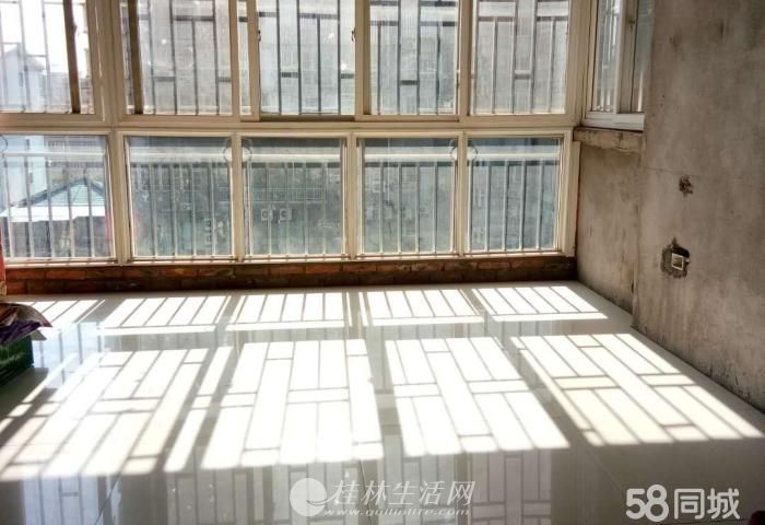 ���ۣ����۸�Է��ʽ¥5��3��3��