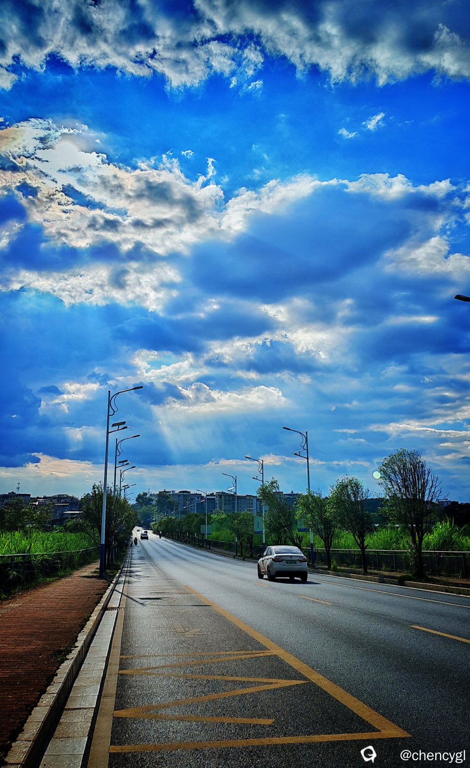 195ec547-978f-22e9-9ad6-ec96486a5dd4.jpg