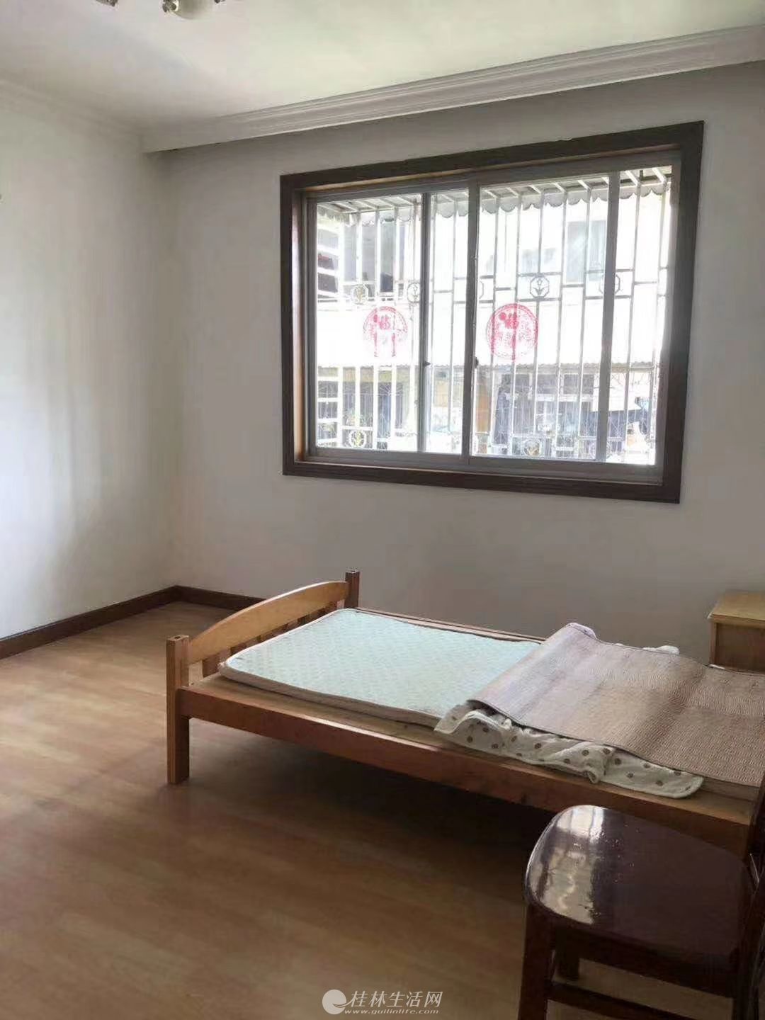 xqźѧʦרͣλ130ƽ100