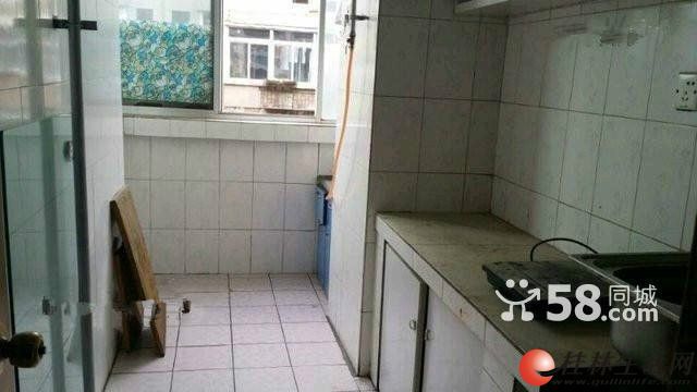 �콭·�����ִ���1��1��55ƽ�׾�װ��Ѻһ����