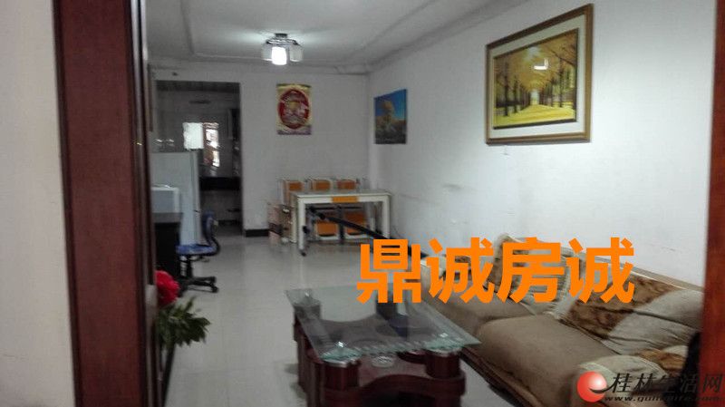  ����꡾���С����04��2��2��1�� 78�O ��װ��һ¥��30��԰ 40��
