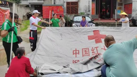 桂林多方力量支援柳州震区，温暖直击！